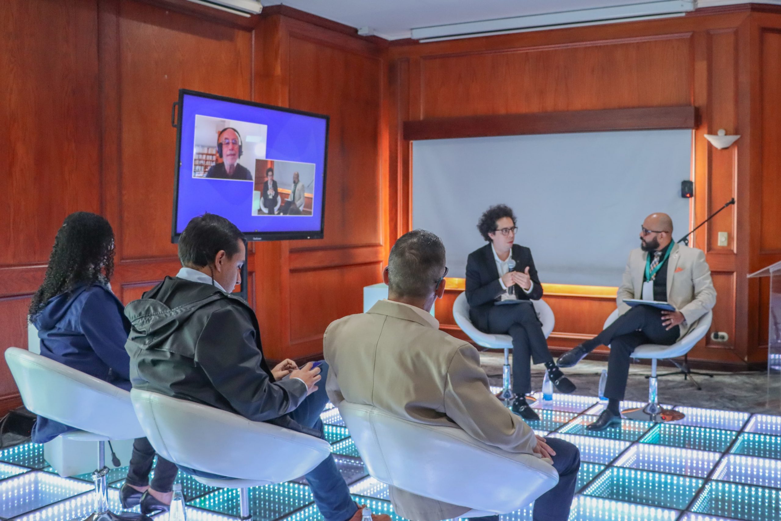 Inteligencia Artificial una apuesta transformadora para los SIAC de la educación superior en Colombia (5)