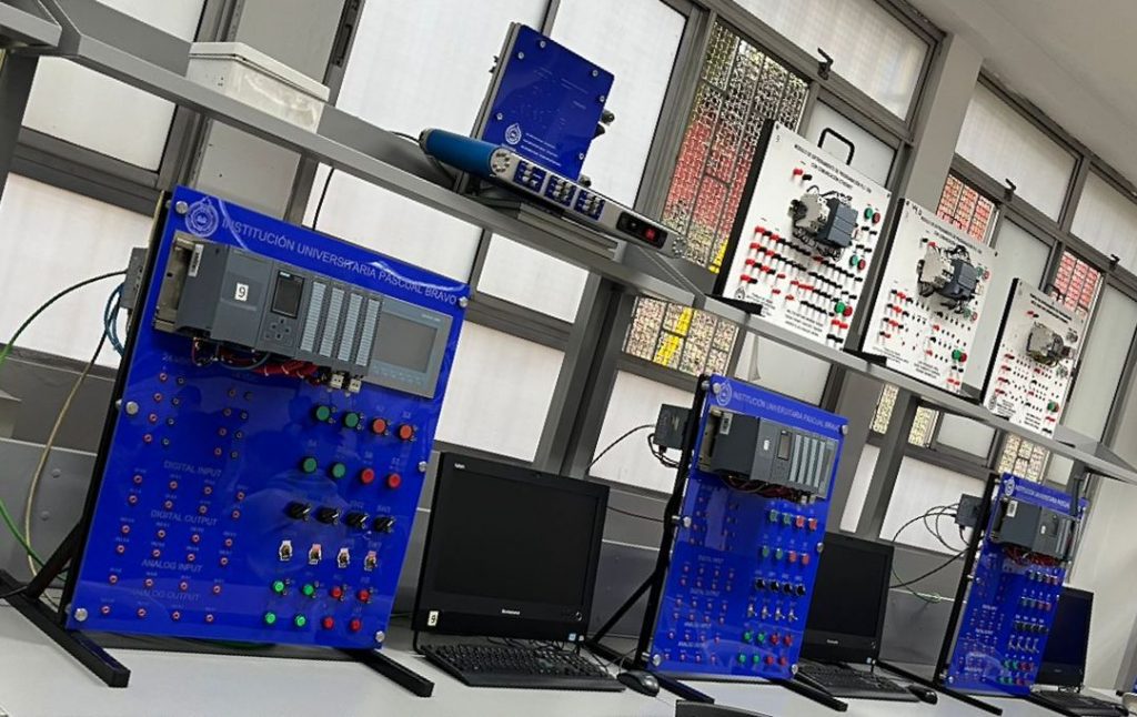 Laboratorio de Control Lógico Programable PLC