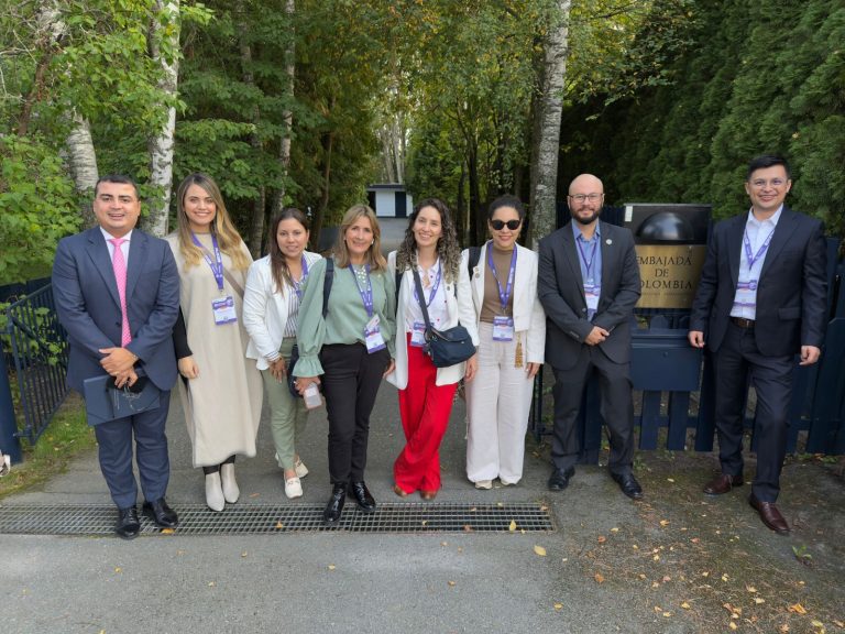 Alianzas académicas internacionales con el apoyo del ICETEX